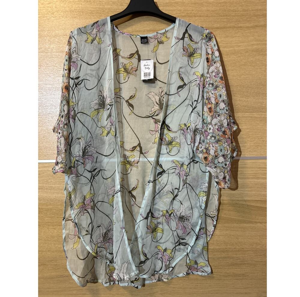 NEW Belk Oversized Blue Floral Kimono Duster Open Front Cover Up - One Size